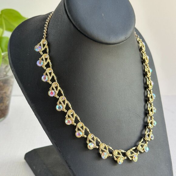 Vintage Aurora Borealis Gold Choker - Picture 3 of 7